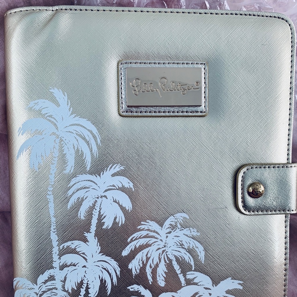 Lilly Pulitzer Gold Folio